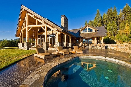 Okanagan Log Home by Sticks and Stones Design Group Inc