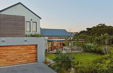 Dunkirk Residence by LevEco Architects