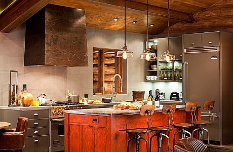 Moody Cabin by Studio Frank