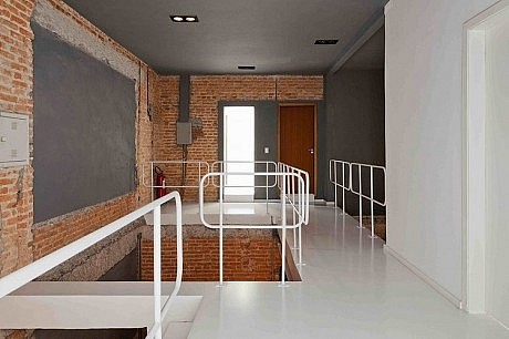 Casa Rex by FGMF Arquitetos