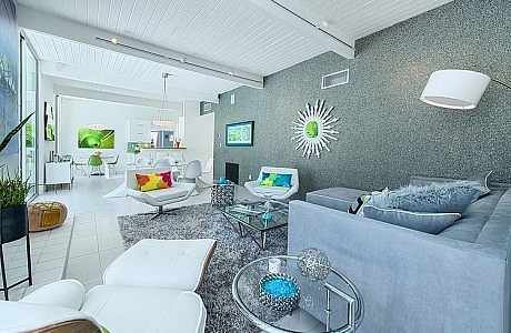 Las Palmas Oasis by H3K Design