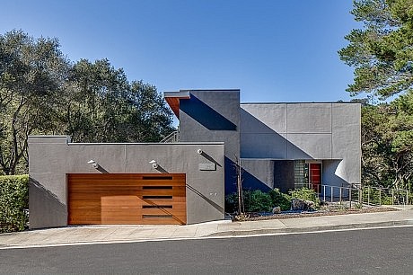 Portola Valley House by Mark Brand Architecture