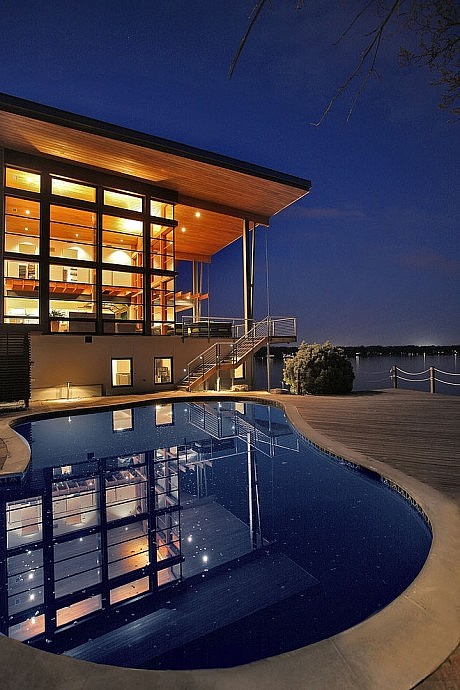 Bay House by Gardner Mohr Architects