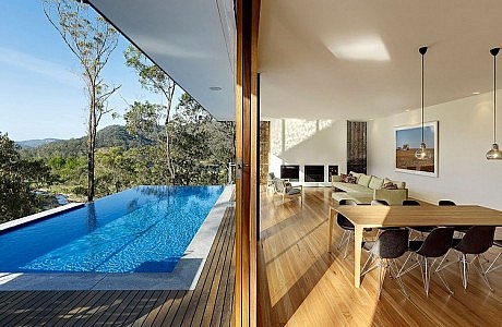 St Alban’s House by Rory Brooks Architects