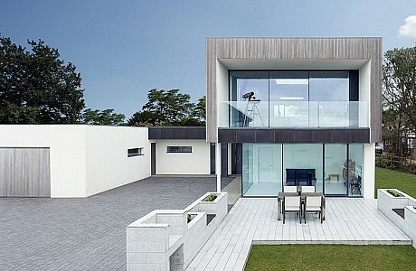 Zinc House by OB Architecture