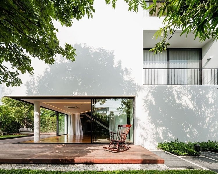 Baan Moom Residence by Integrated Field