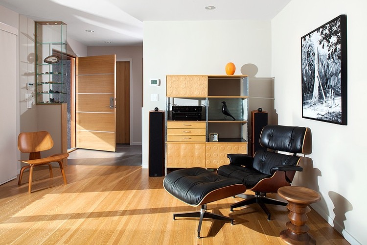 Canterbury House by CCI Renovations