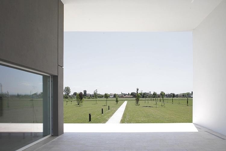 Casa Sulla Morella by Andrea Oliva Architetto