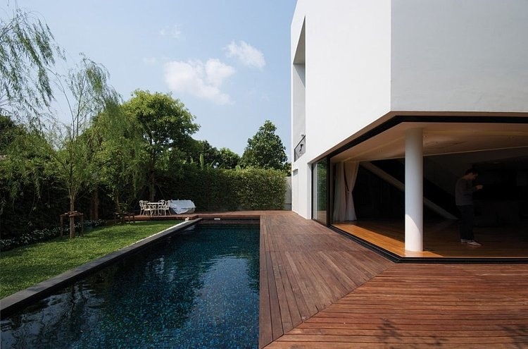 Baan Moom Residence by Integrated Field
