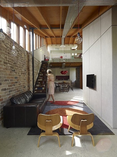 Cowshed Residence by Carterwilliamson Architects