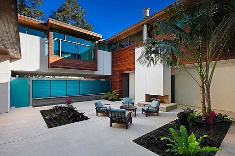 Padaro Residence by Dana Berkus Interiors