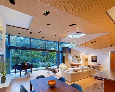 Ross Residence by Griffin Enright Architects