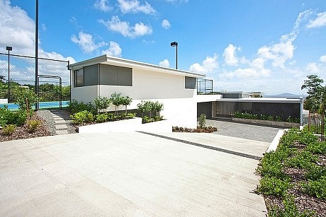 The Runway House by Ultraspace