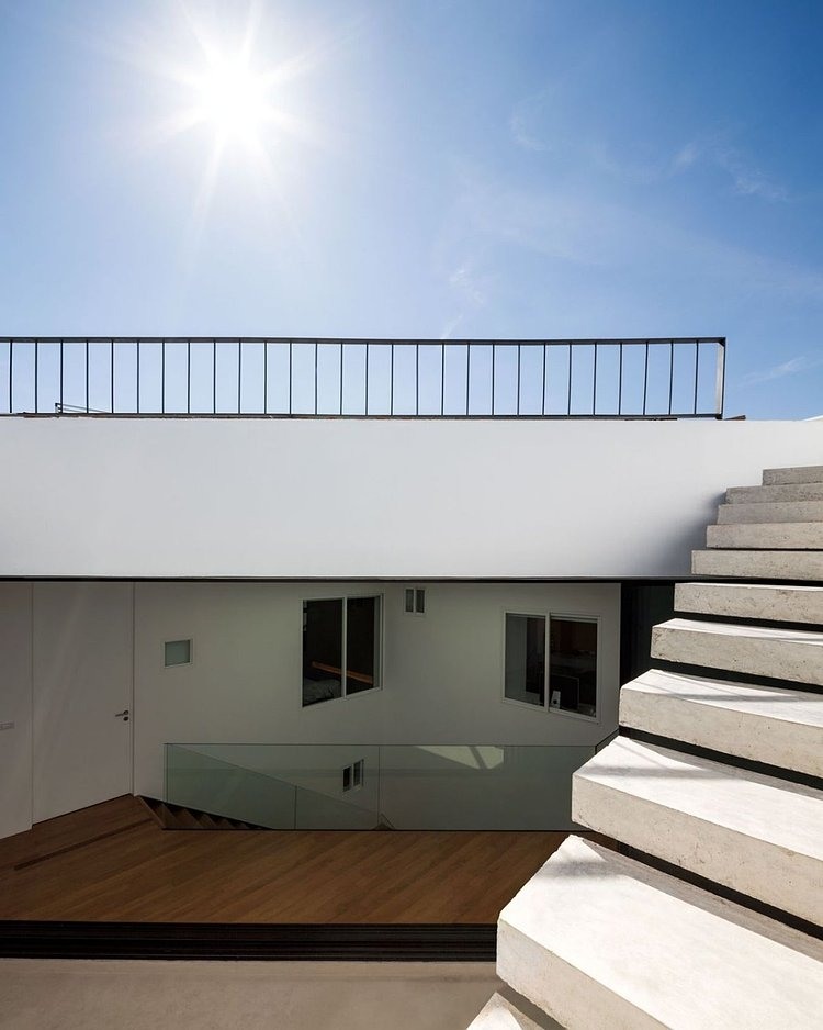 Baan Moom Residence by Integrated Field