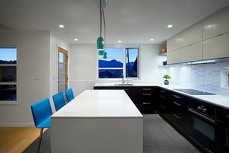 Modern Home in Vancouver by Marken Projects