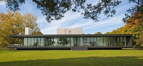 Tred Avon River House by Robert M. Gurney Architect