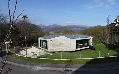 Pocafarina Residence by Hidalgo Hartman