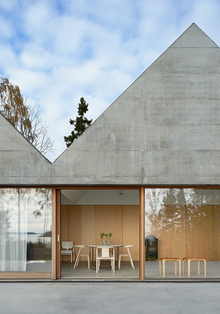 Lagno Summerhouse by Tham & Videgard Arkitekter
