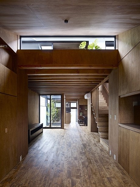 Ogaki House by Katsutoshi Sasaki + Associates