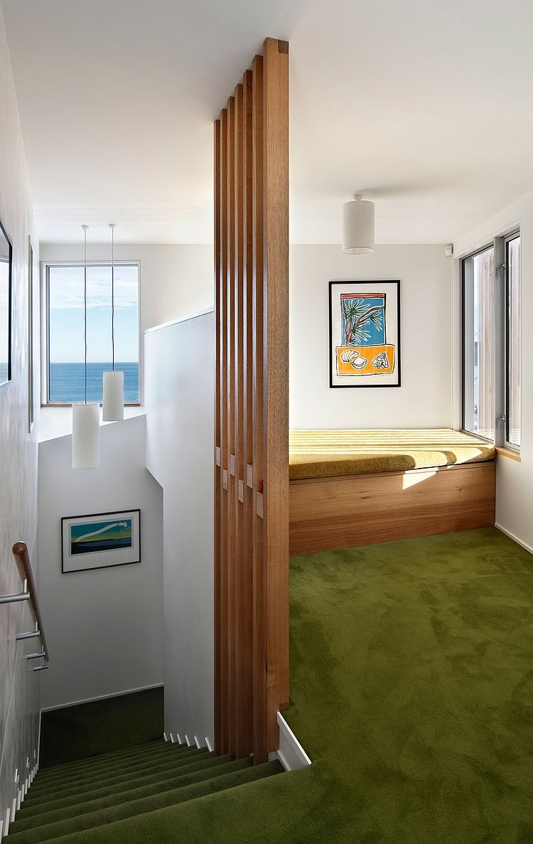 Cook Strait House by Tennent + Brown Architects