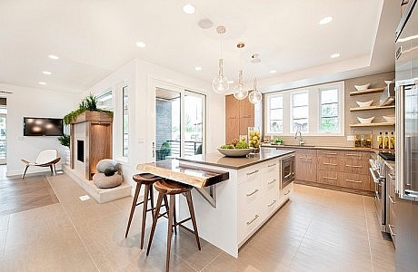 Stampede Rotary Home by Homes by Avi