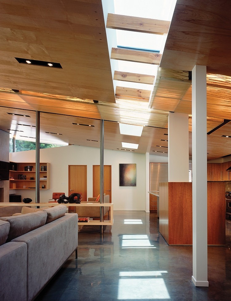 Benedict Canyon Residence by Griffin Enright Architects