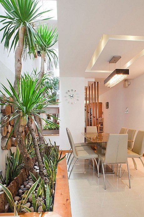 Nhabeo House by Trinhvieta-Architects