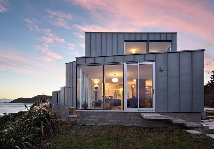 Cook Strait House by Tennent + Brown Architects