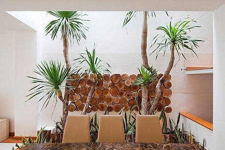 Nhabeo House by Trinhvieta-Architects