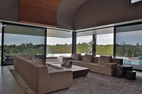 Balcony House by A-cero