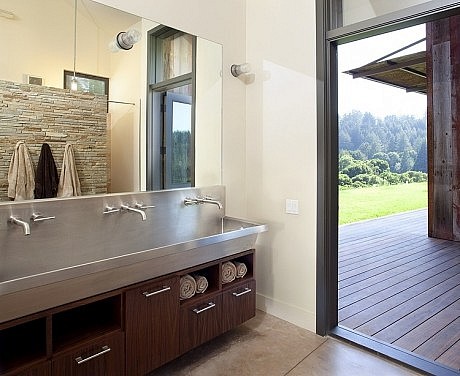 Aptos Retreat by CCS Architecture NY