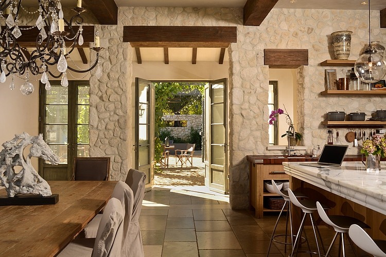 Woodside Estate by FGY Architects