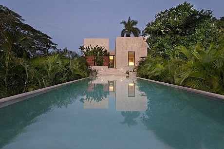 Casa de Campo by Reyes Ríos + Larraiín Arquitectos