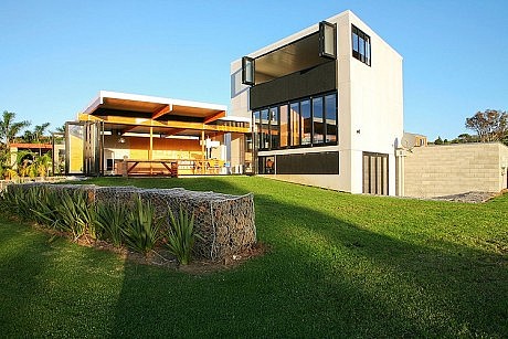 Coopers Beach House by Dorrington Architects & Associates