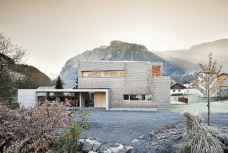 House Haller by Jurgen Haller