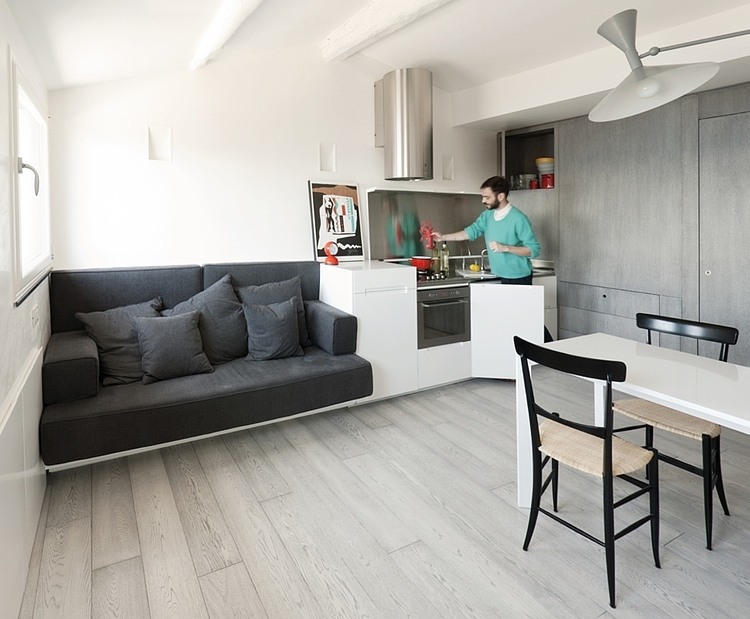 Small Holiday Flat by Gosplan
