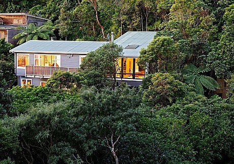 House Addition by Paul Rolfe Architects