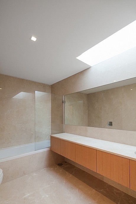 Casa de Mosteiro by Arquitectos Matos