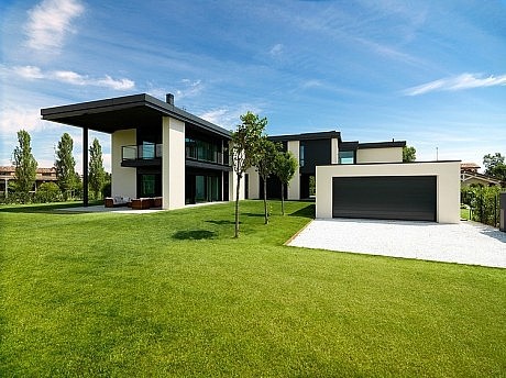 Villa T by Luca Rutelli