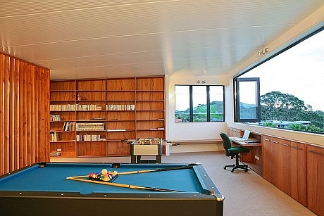 Coopers Beach House by Dorrington Architects & Associates