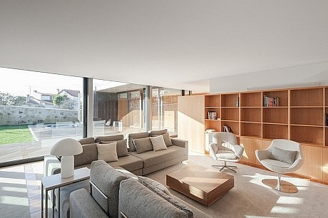 Casa de Mosteiro by Arquitectos Matos