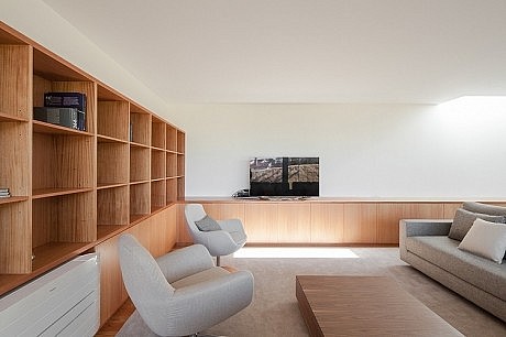 Casa de Mosteiro by Arquitectos Matos