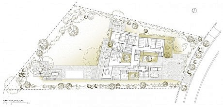 Claro House by Juan Carlos Sabbagh Arquitectos