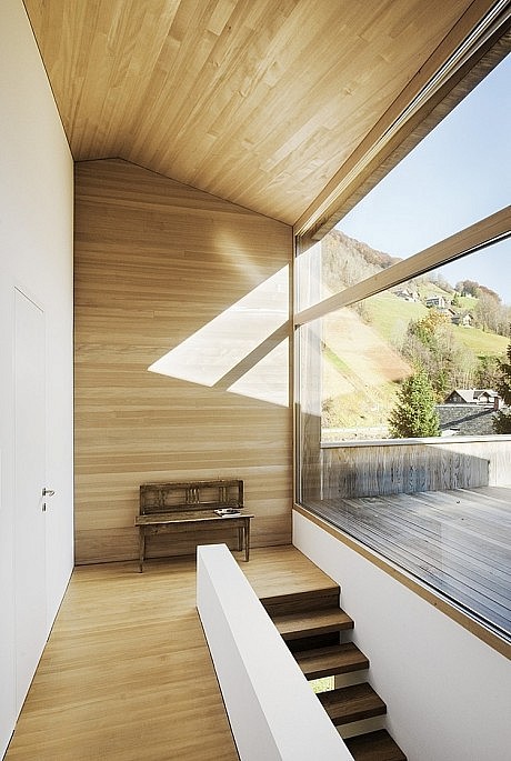 House Haller by Jurgen Haller