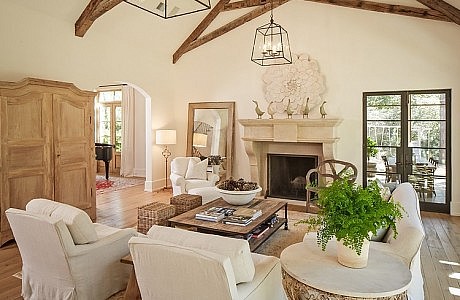 Houston Residence by Thompson Custom Homes