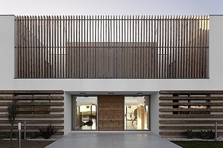 Casa PDR 385 by Fra G Ment Os