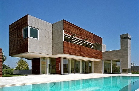 Residence in Larissa by Potiropoulos D+L Architects