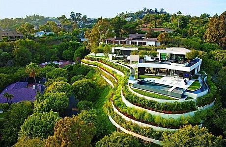 Laurel Way by Whipple Russell Architects