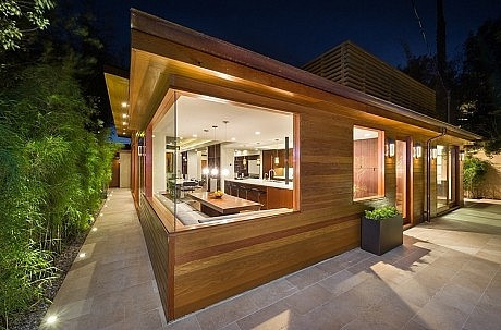 Westgate Residence by Kurt Krueger Architect