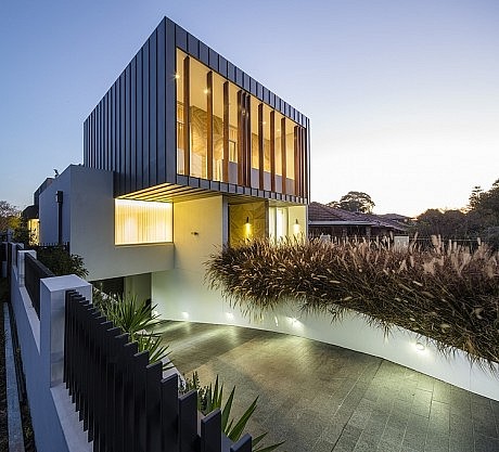 Box House by Zouk Architects